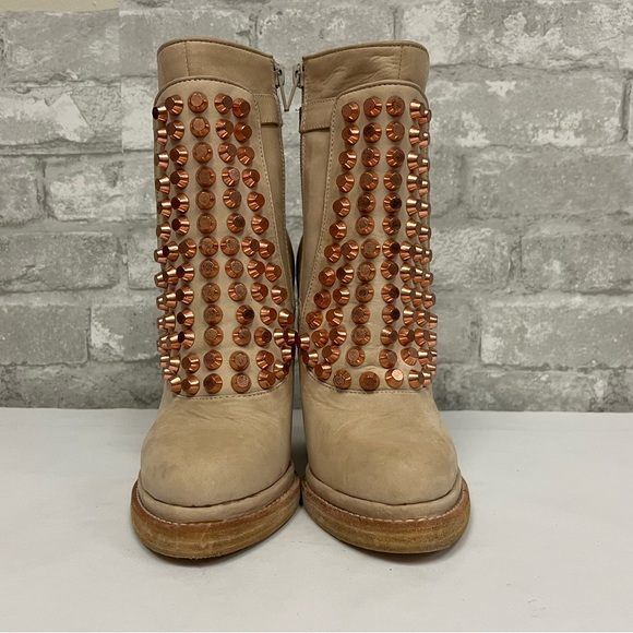 Jeffrey Campbell nude boots with rose gold studs - Picture 8 of 14